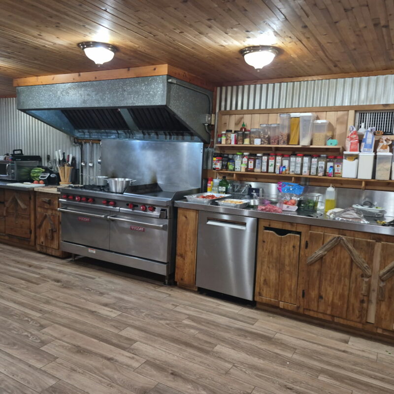 LODGE KITCHEN