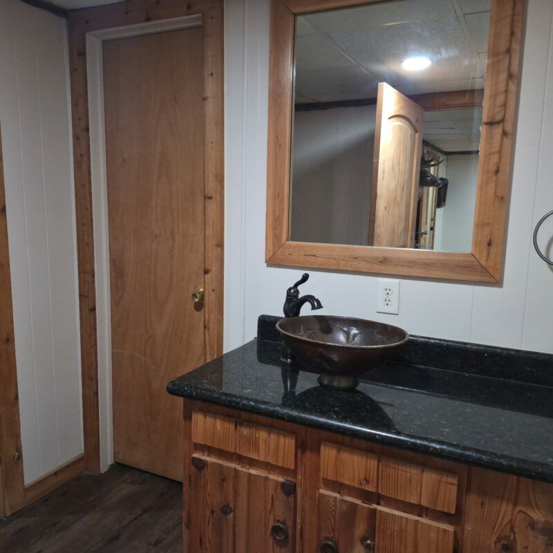 LODGE RM01B