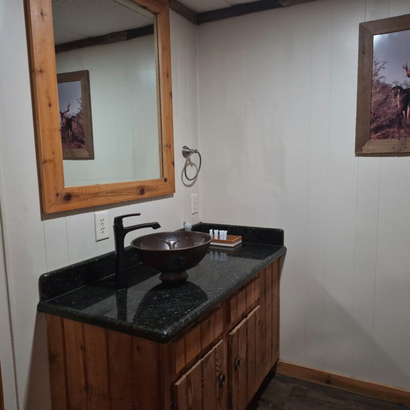 LODGE RM01C